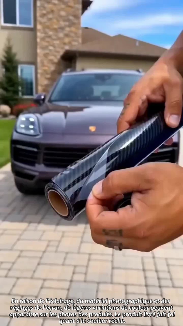 Film en fibre de carbone pour voiture