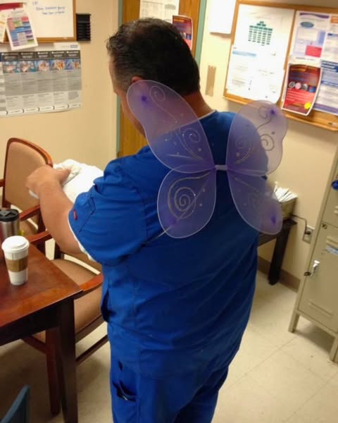 I'm A School Nurse. A Fourteen-Year-Old Girl Whispered To Me: 'I Think I'm Dyi*g. My Mom Says It's Just Headaches.
