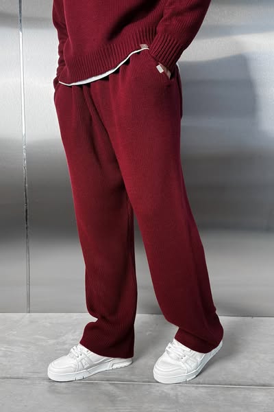 Relaxed Knitted Jogger - Burgundy