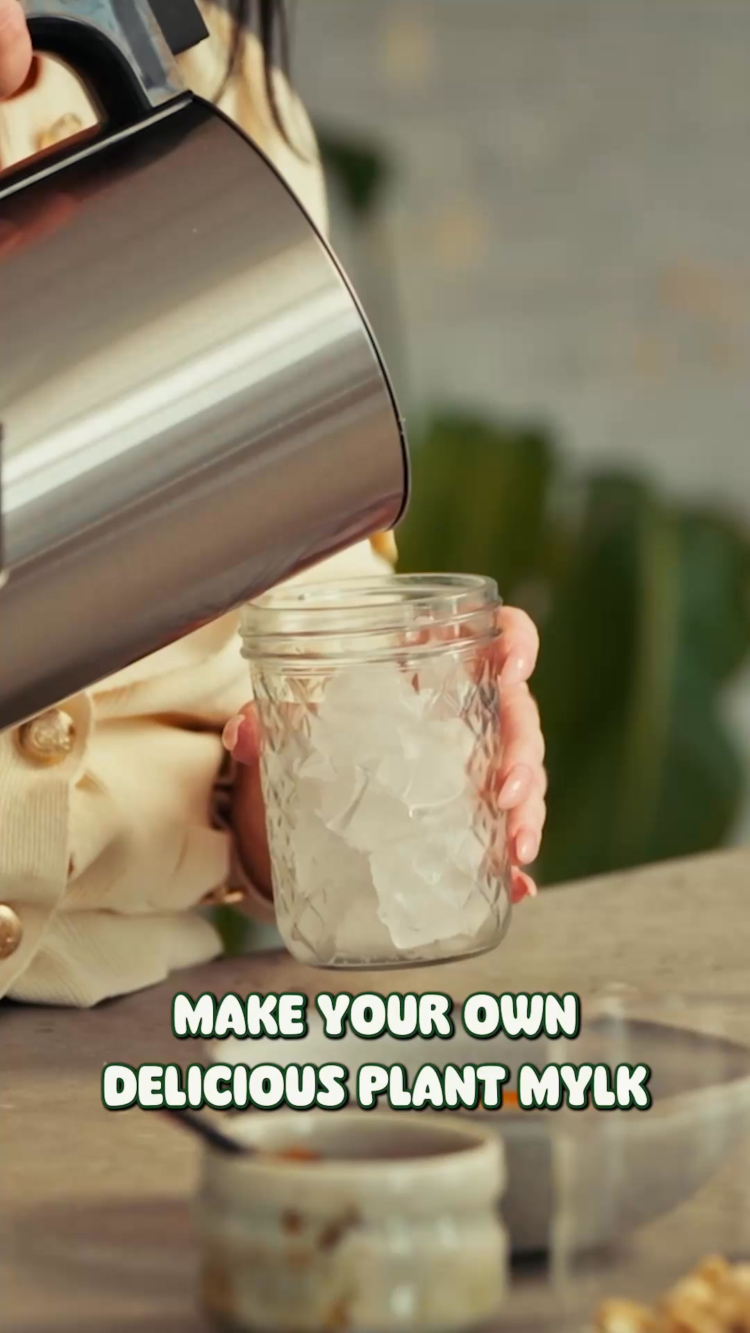 Make 100% natural plantmylk in 5 min