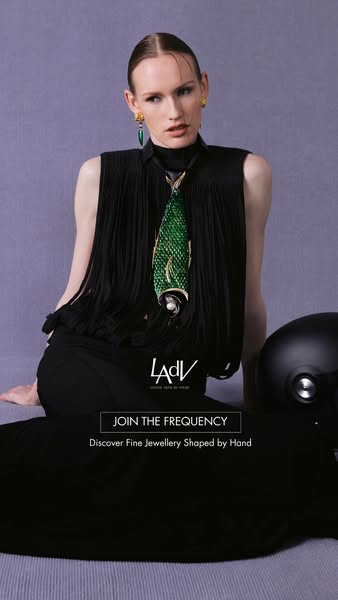 {{product.name}}