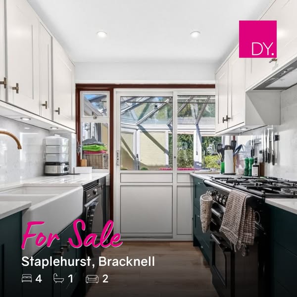 For Sale | Staplehurst, Bracknell, Berkshire