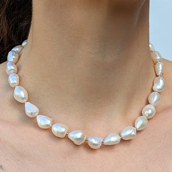 Bianca Chunky Pearl Necklace