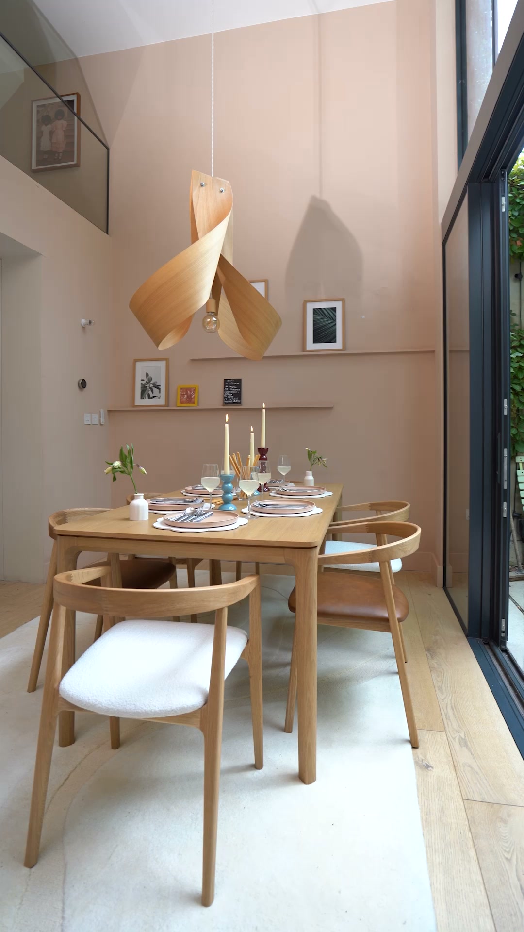 Dining Table 01