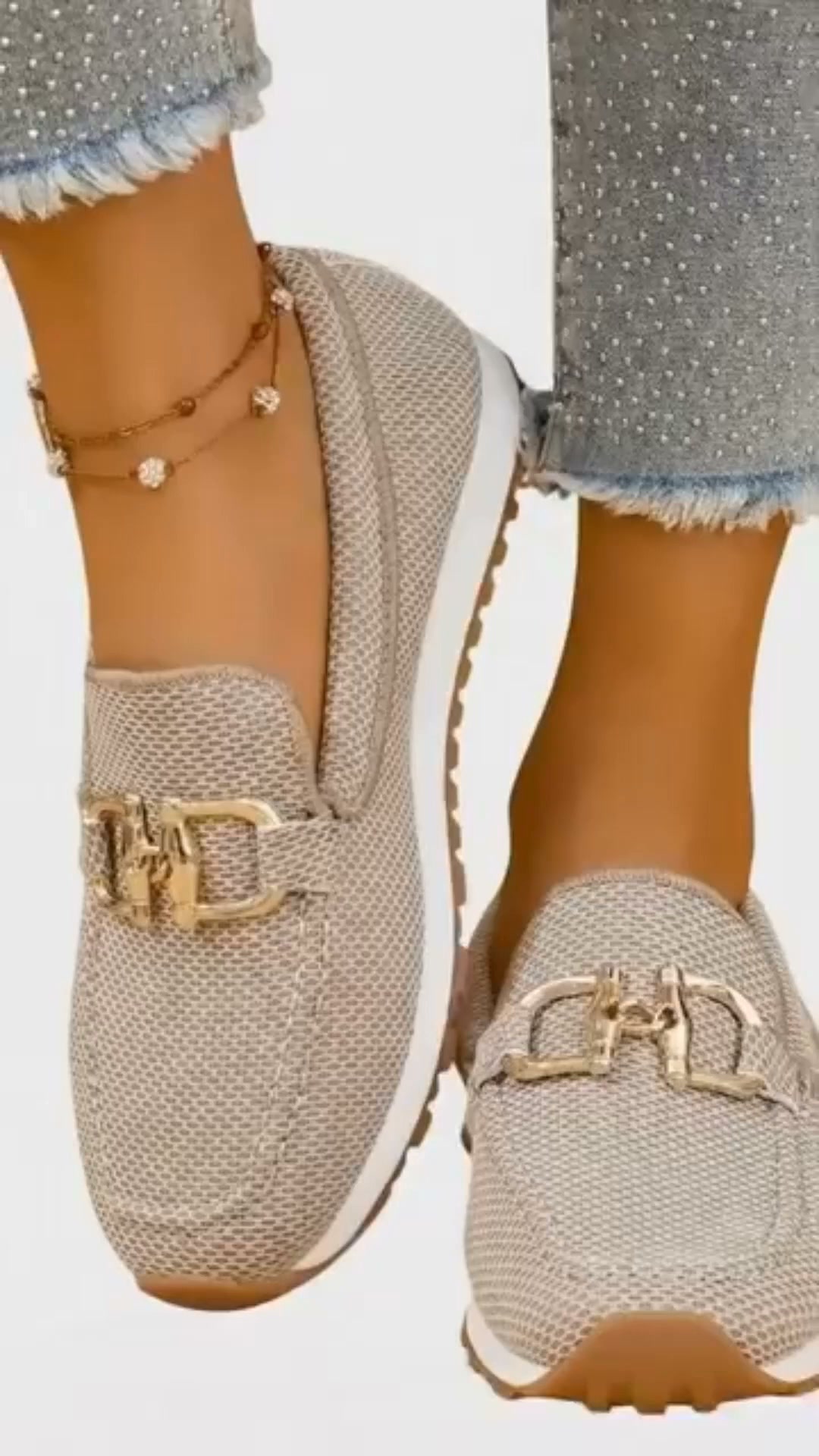 Quedan las últimas tallas disponibles.