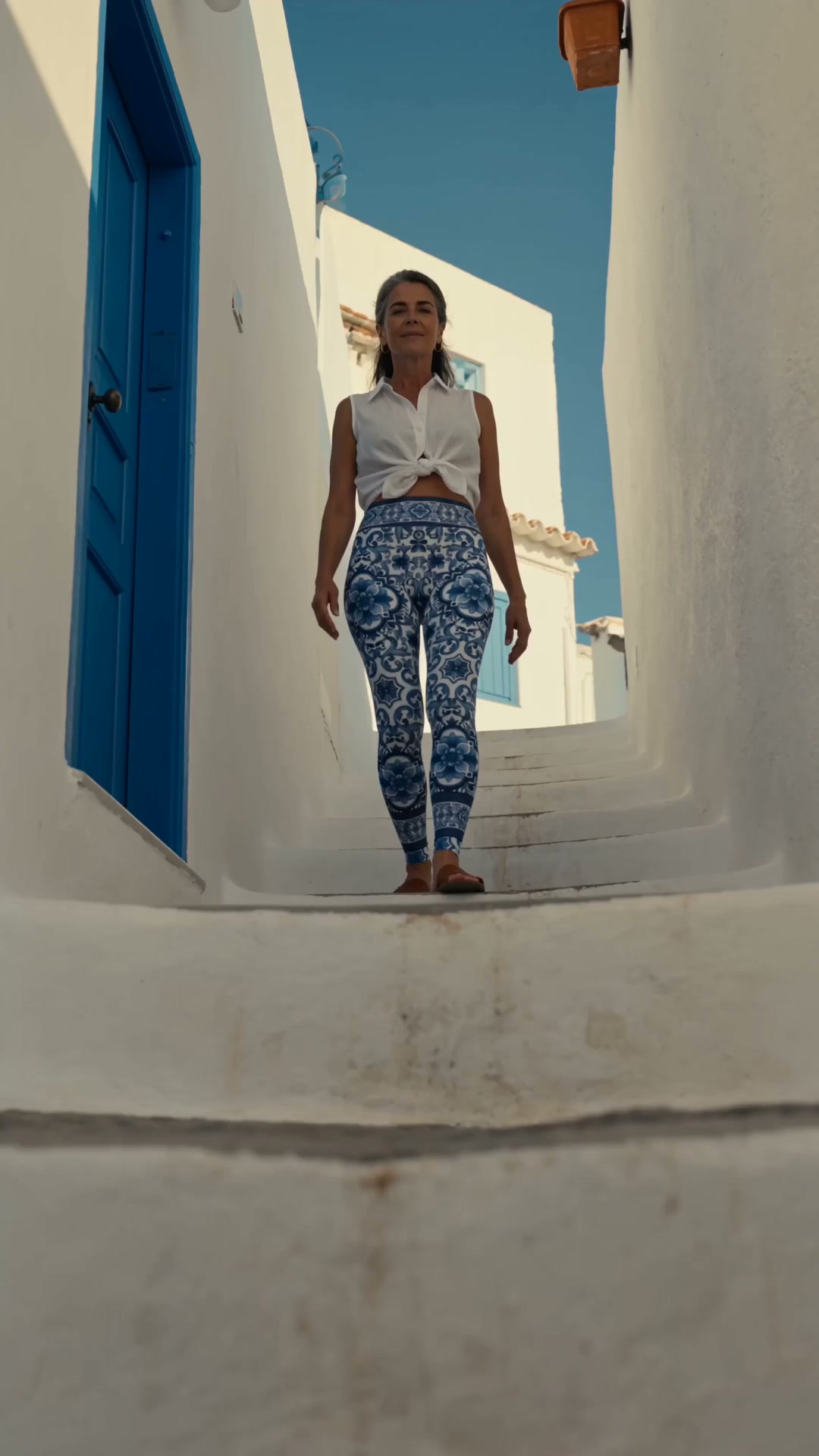 Leggings That Stop Strangers