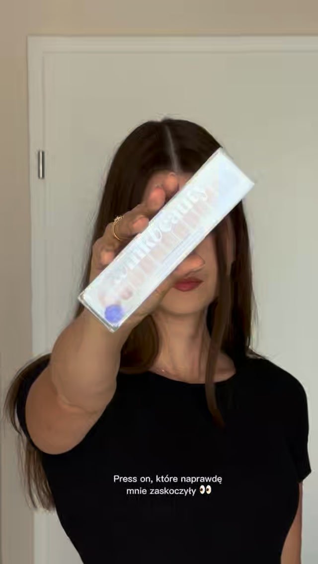 Anúncio de Wink Beauty