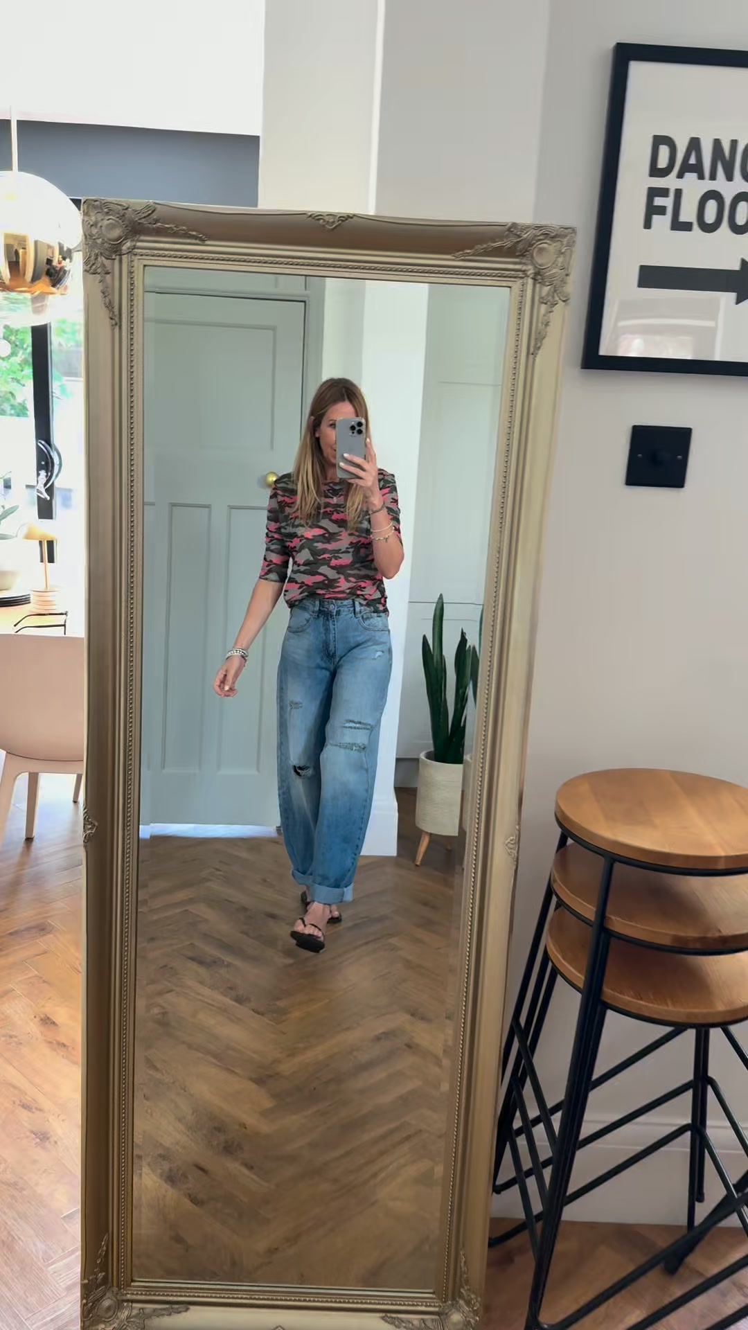 New season, new trousers. Zero effort.