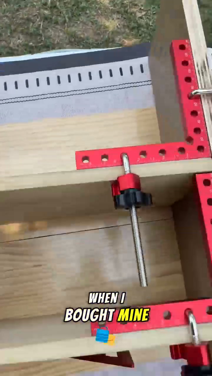 Your Extra Set of Hands for Perfect 90° Corners