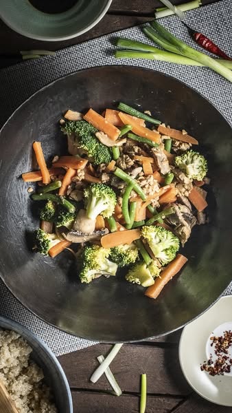 Try vegan with us!