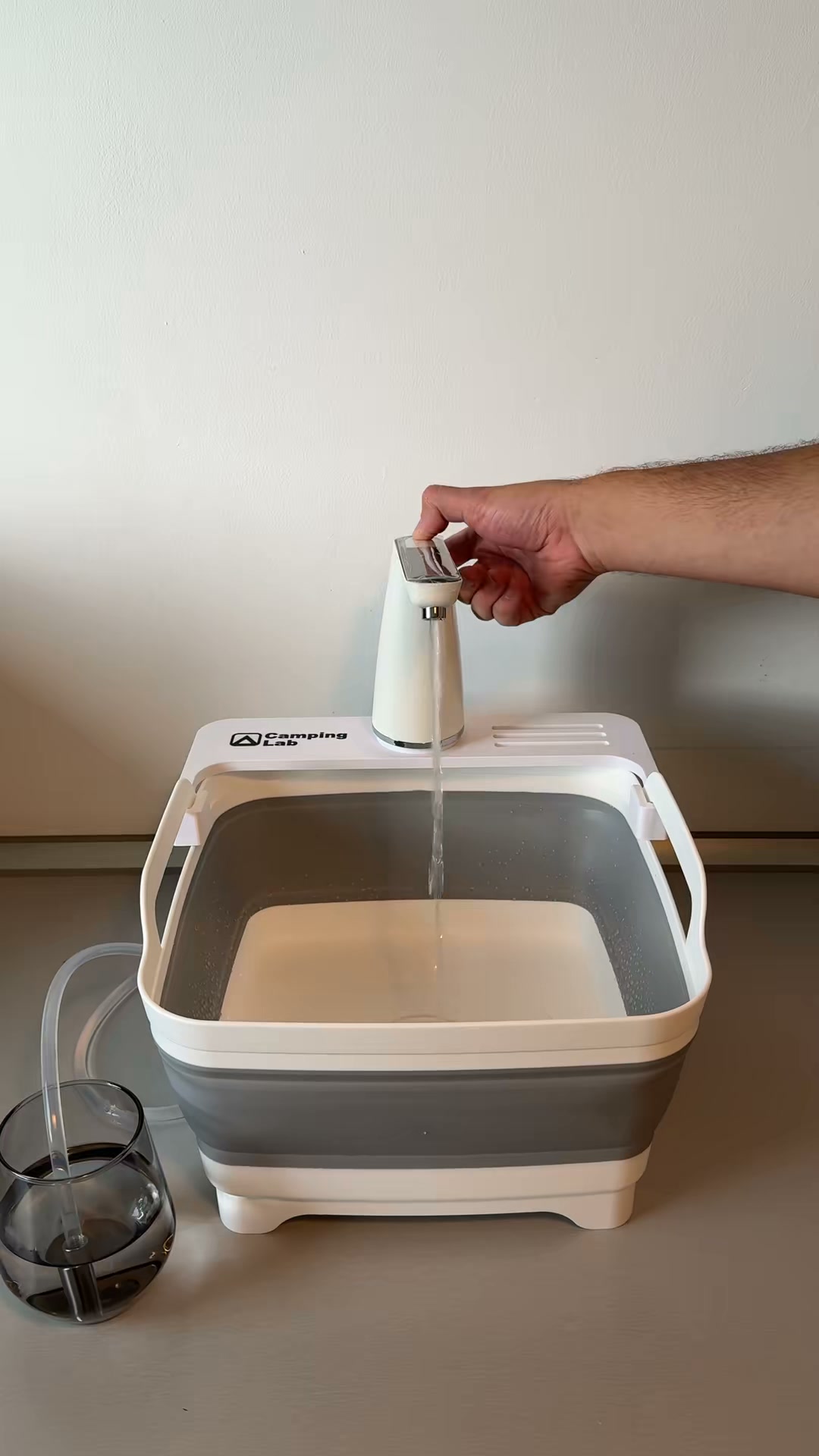Running Water Anywhere — No Plumbing Required!