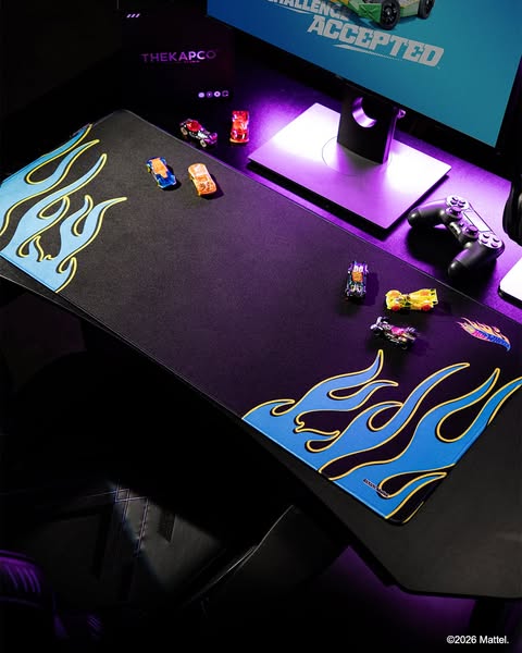 Nightdrive Deskmat