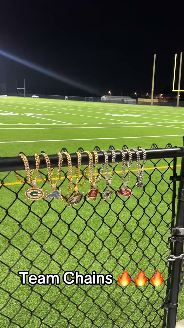 LAST DAY 60% OFF – Iced Football Team Pendant Chain