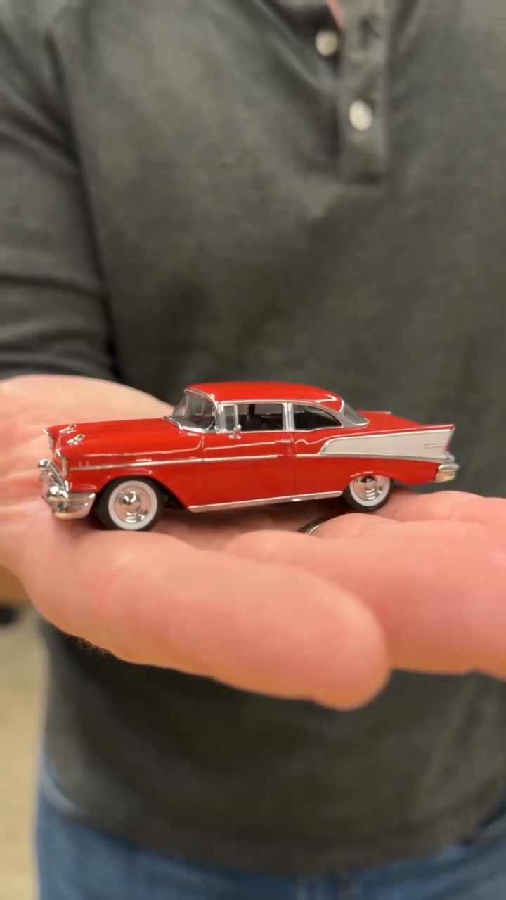 2026 Vehicle Advent Calendar Collection – 24 Days of Classic Machines, Trucks & Military Legends