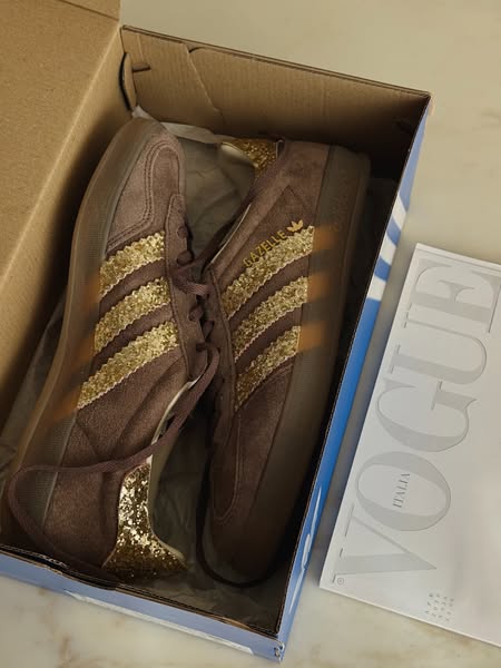 Get your kicks with free shipping