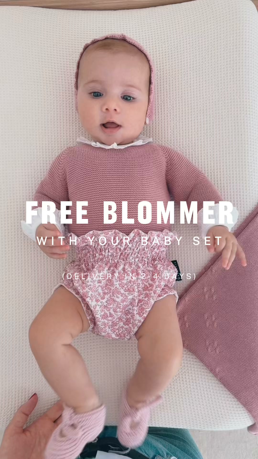 Knitted Blanket for free with your Set
