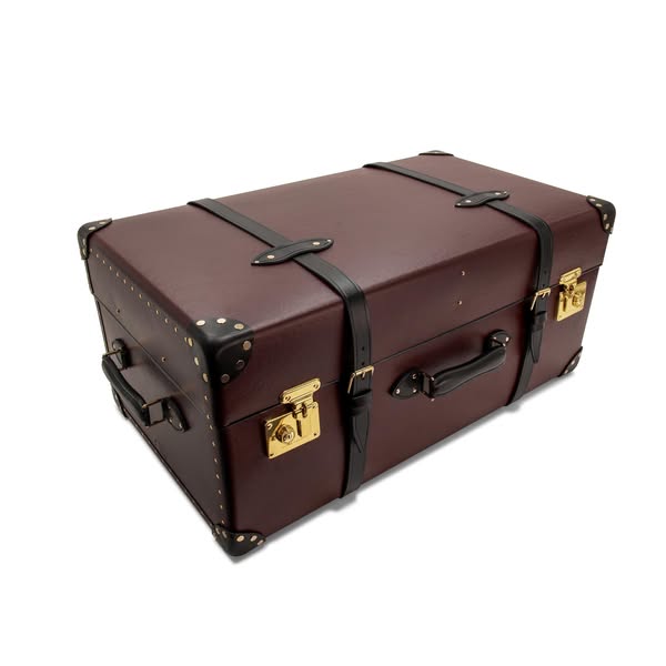 GLOBE-TROTTER