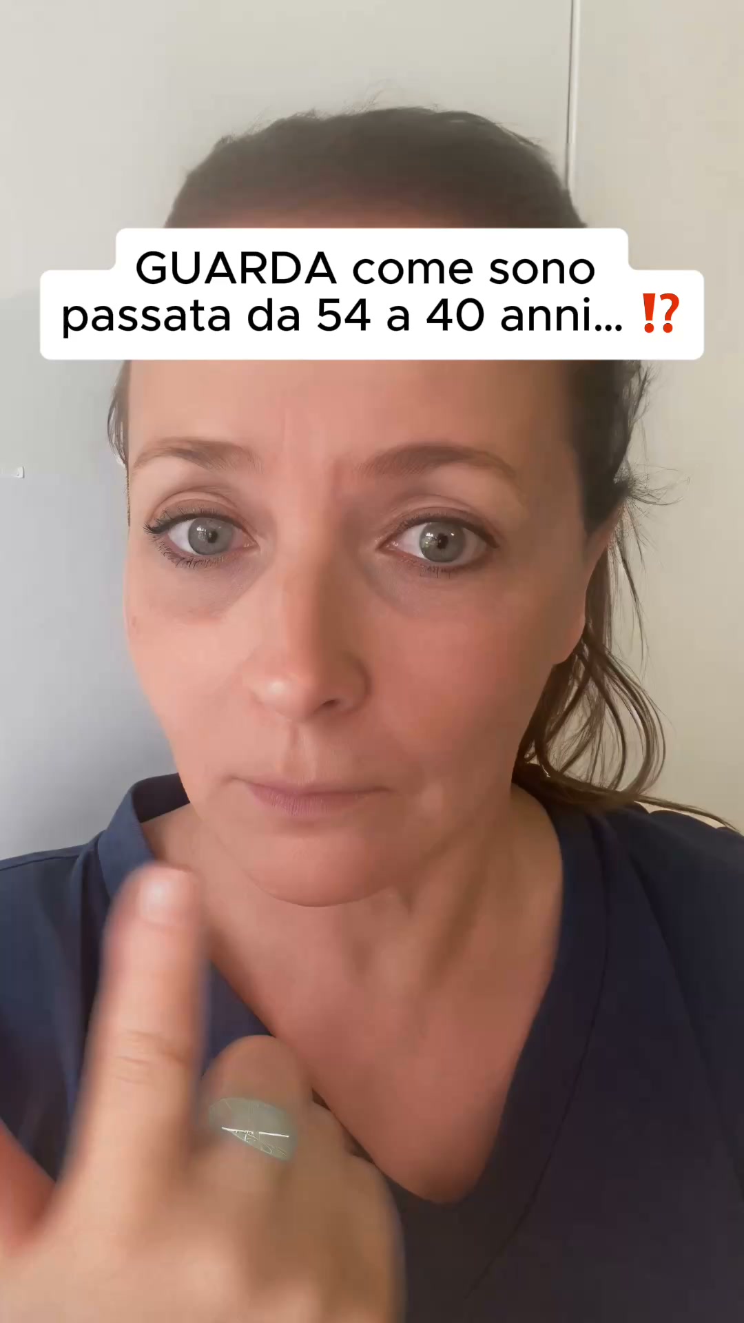 2 minuti al giorno. E il viso è più leggero.