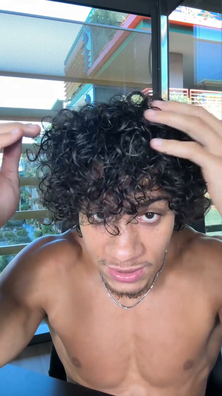 2X Hair Care. Stronger Roots. Healthier Hair.