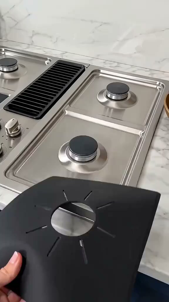 4-Piece Reusable Non-Stick Gas Stove Burner Covers – Heat-Resistant & Washable