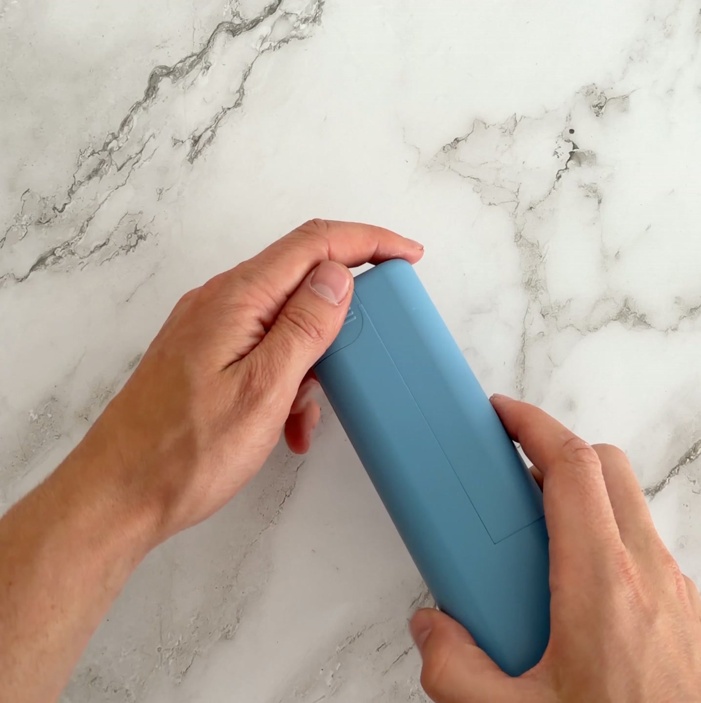 Modern T1D · CGM Sensor. Phone. DIAVY.
