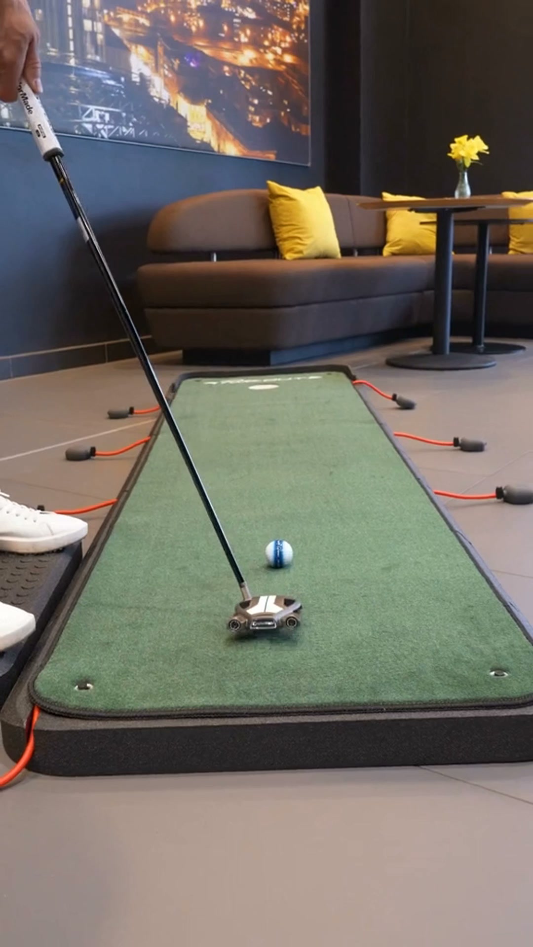 Stop Guessing. Start Reading Your Putts.