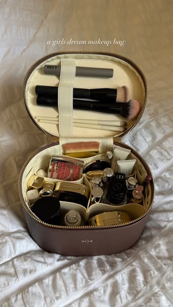 Viral Makeup Case
