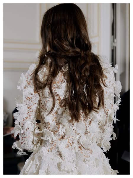 ArdAzAei - Couture and Prêt-à-Porter collection and boutique