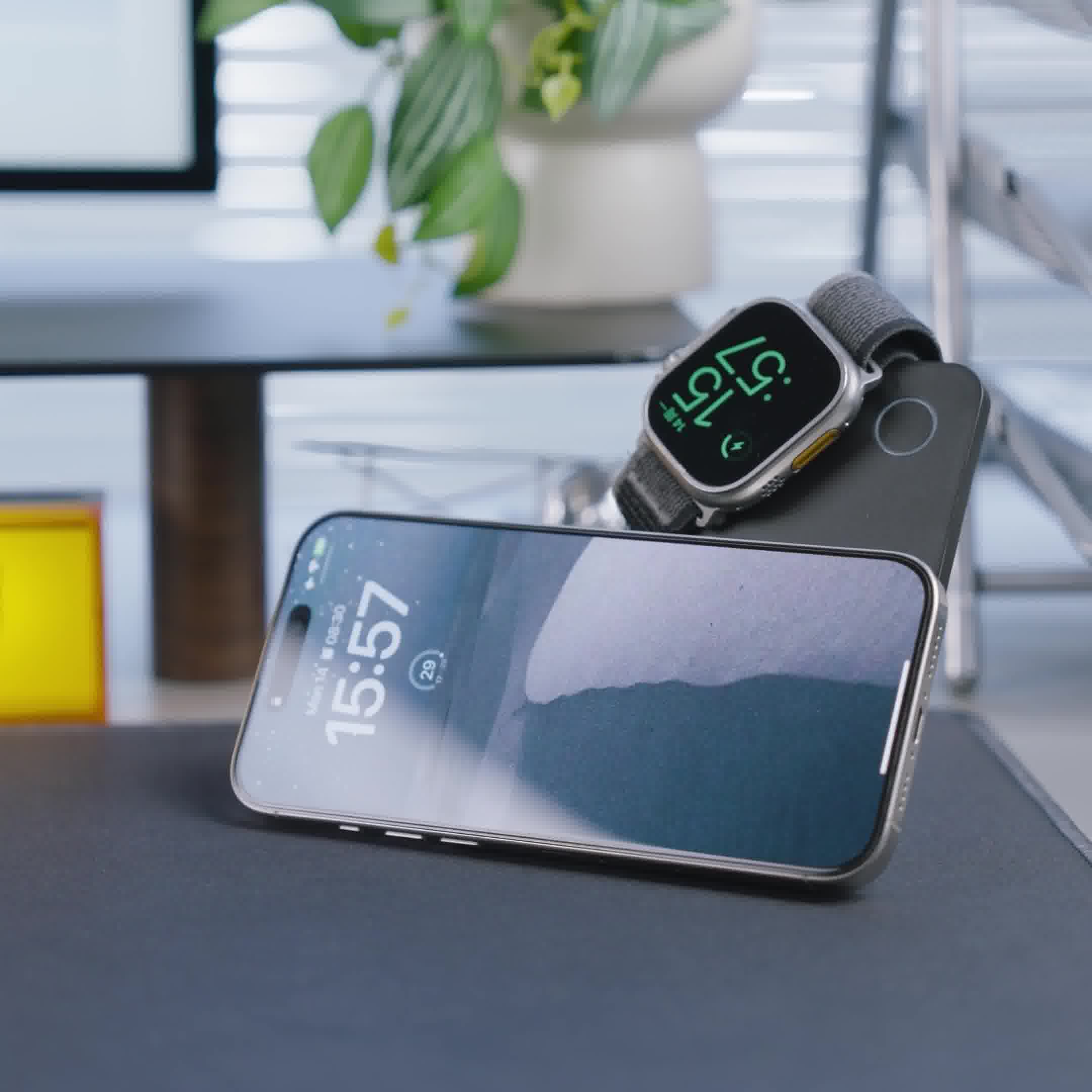 15W, MagSafe, 3-in-1, stand — yet ultra-compact!