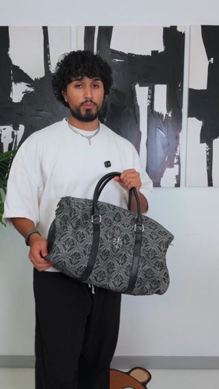 The bag is just insaneee