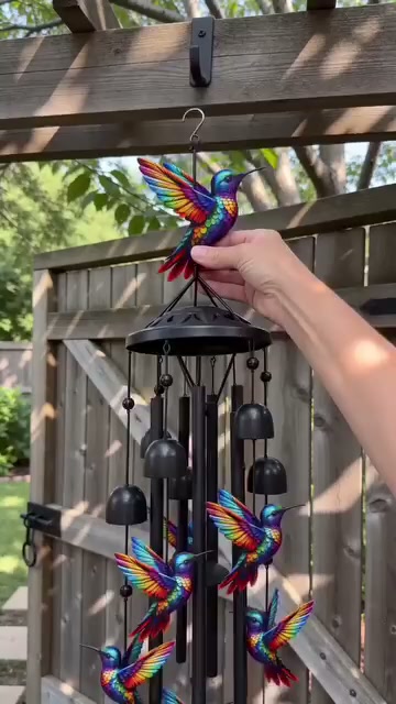 Letzter Tag – 60 % RABATT – Buntes Kolibri-Windspiel im Vintage-Stil mit Metallröhren und Glöckchen