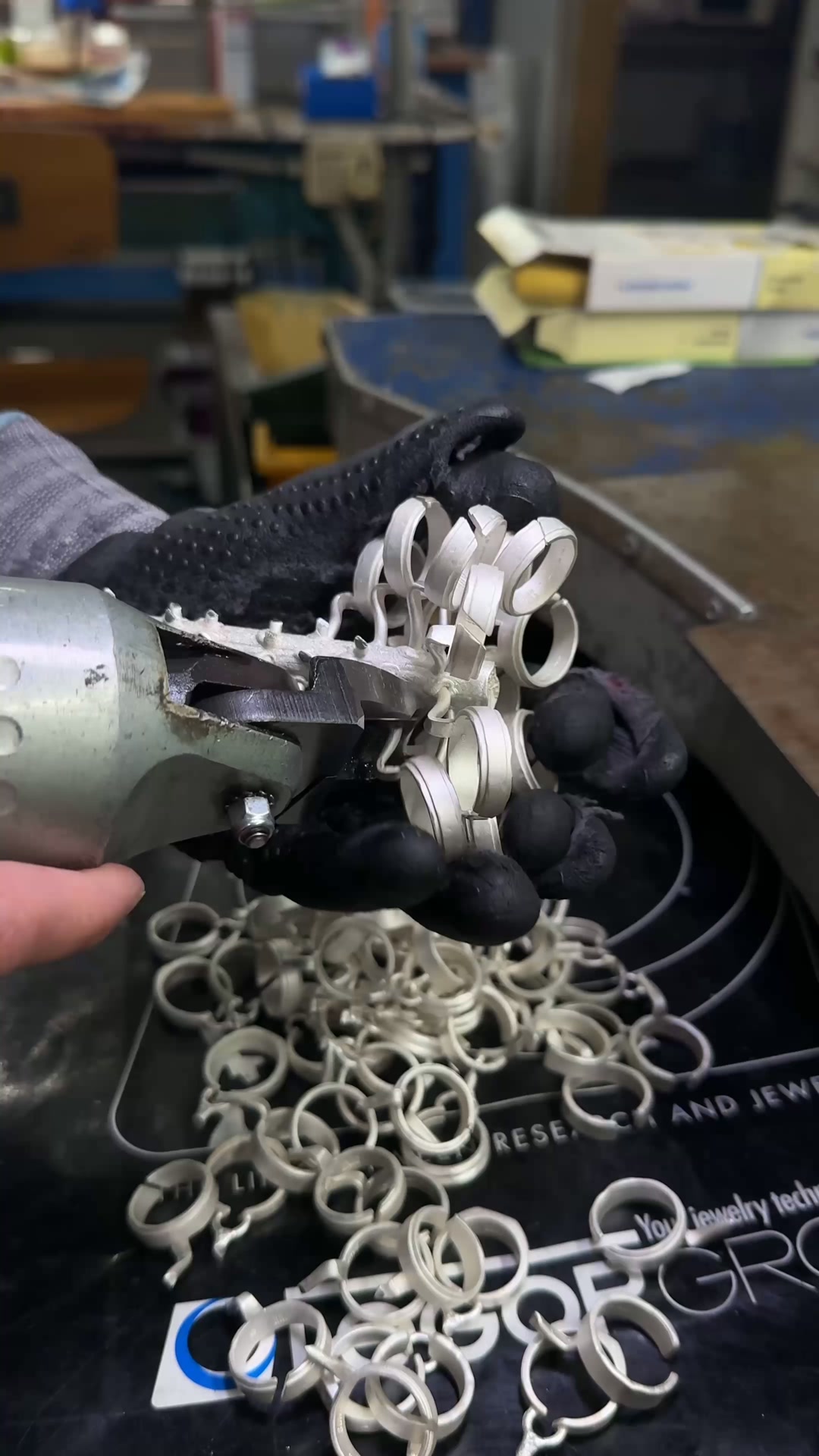 Gratis Armband sichern