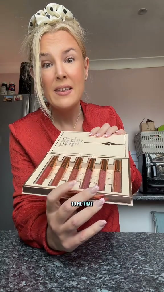 2026 HOT SALE50K+ SOLD! Magic Makeup Book – All-in-One Cosmetic Palette with Eyeshadows, Blush, Highlighter & Lip Gloss | Perfect