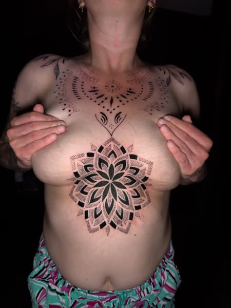 Tattoo Consultation + €200 discount on a whole day session !