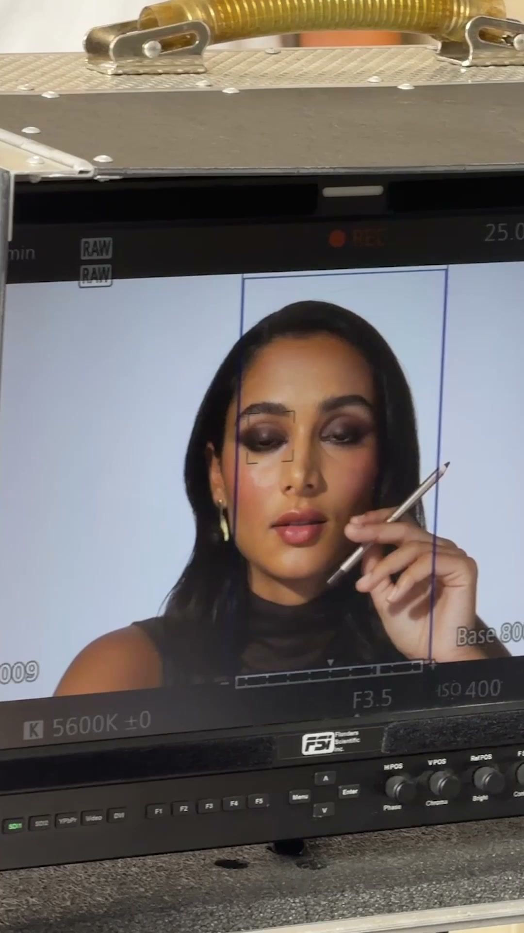 Der 5-Sterne-Eyeliner