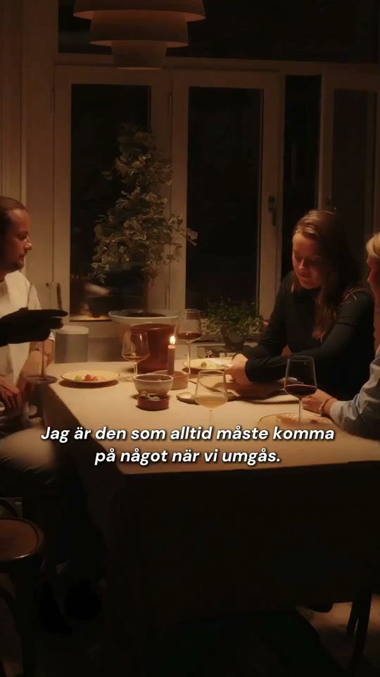 Beställ nya Semestermorden för kvällen ni aldrig glömmer
