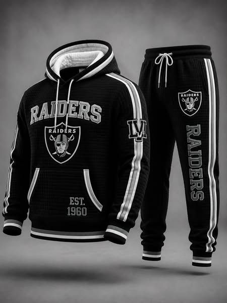 RAIDERS FOOTBALL. BLACK & SILVER PRIDE.