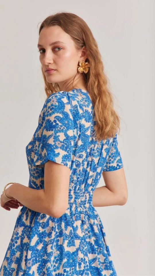 Elevate Your Style with Scandinavian Slow Fashion