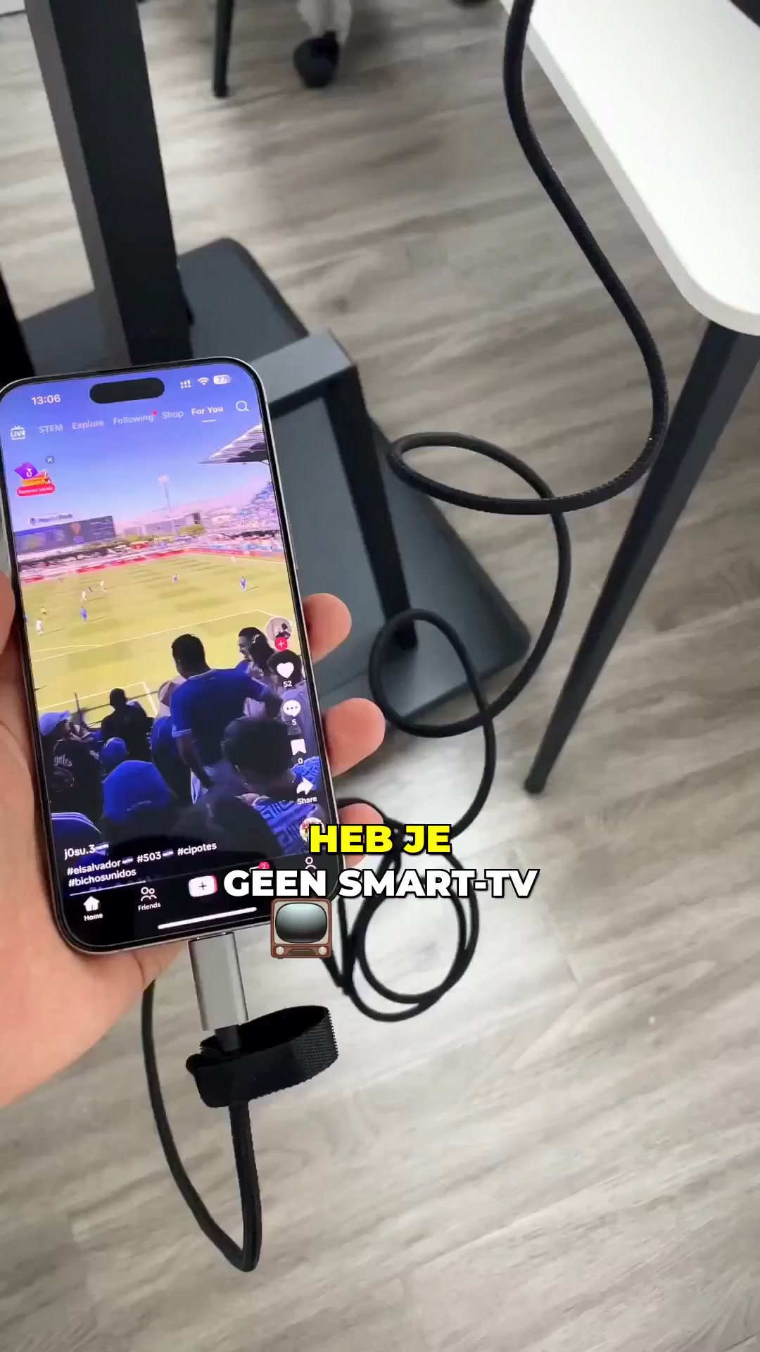 Verbind al je apparaten met één kabel