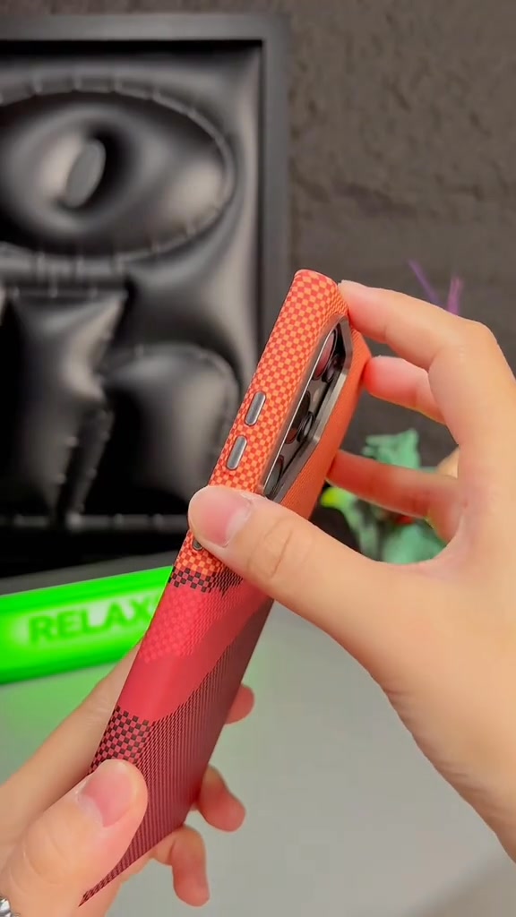 Kevlar Carbon Fiber MaSafe Case