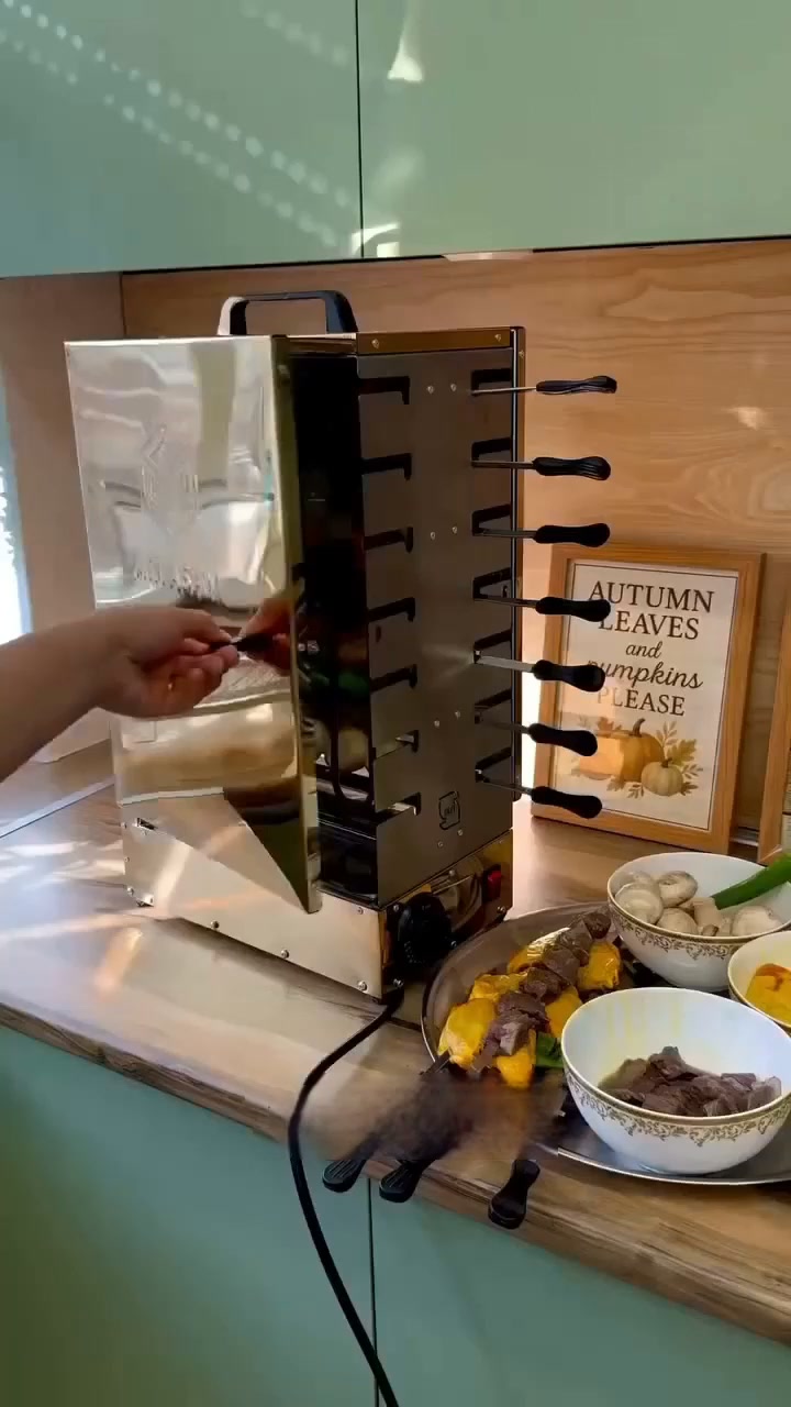 Restaurant-Style Grilling at Home – 360° Rotating Kebab Grill