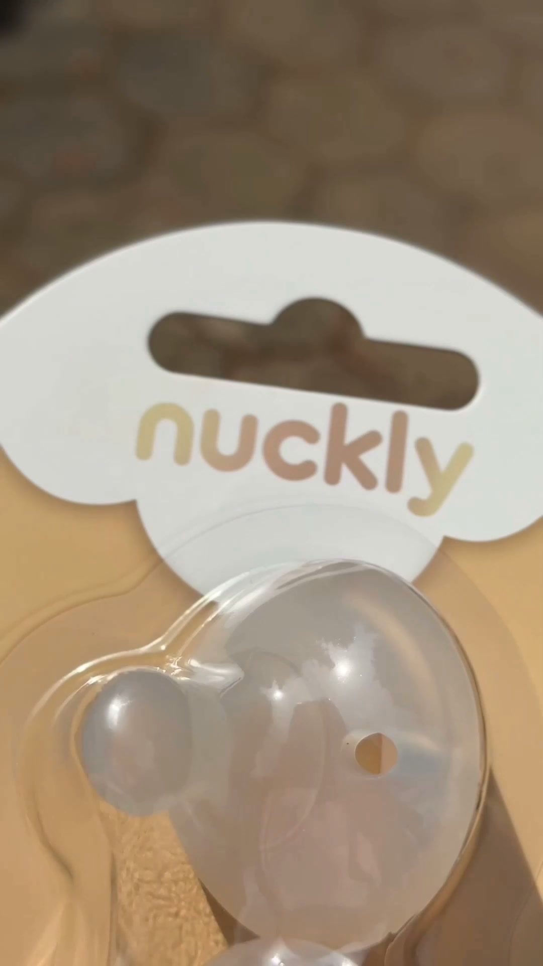 What midwives discovered about pacifier acceptance.