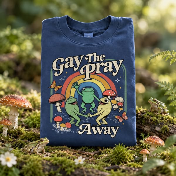 STAY WEIRD. LOVE FROGS.
