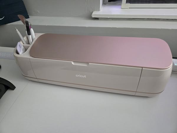 Read if you own a Cricut (this helps)
