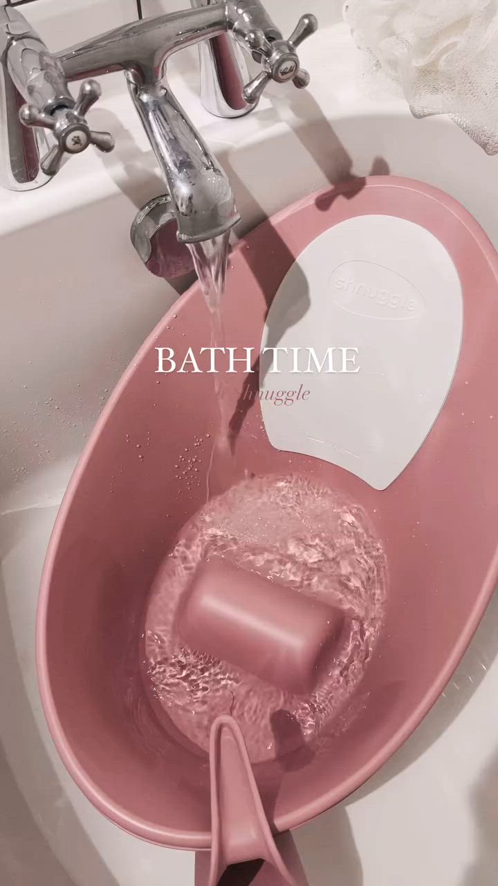 The Famous Shnuggle Bathtime Range