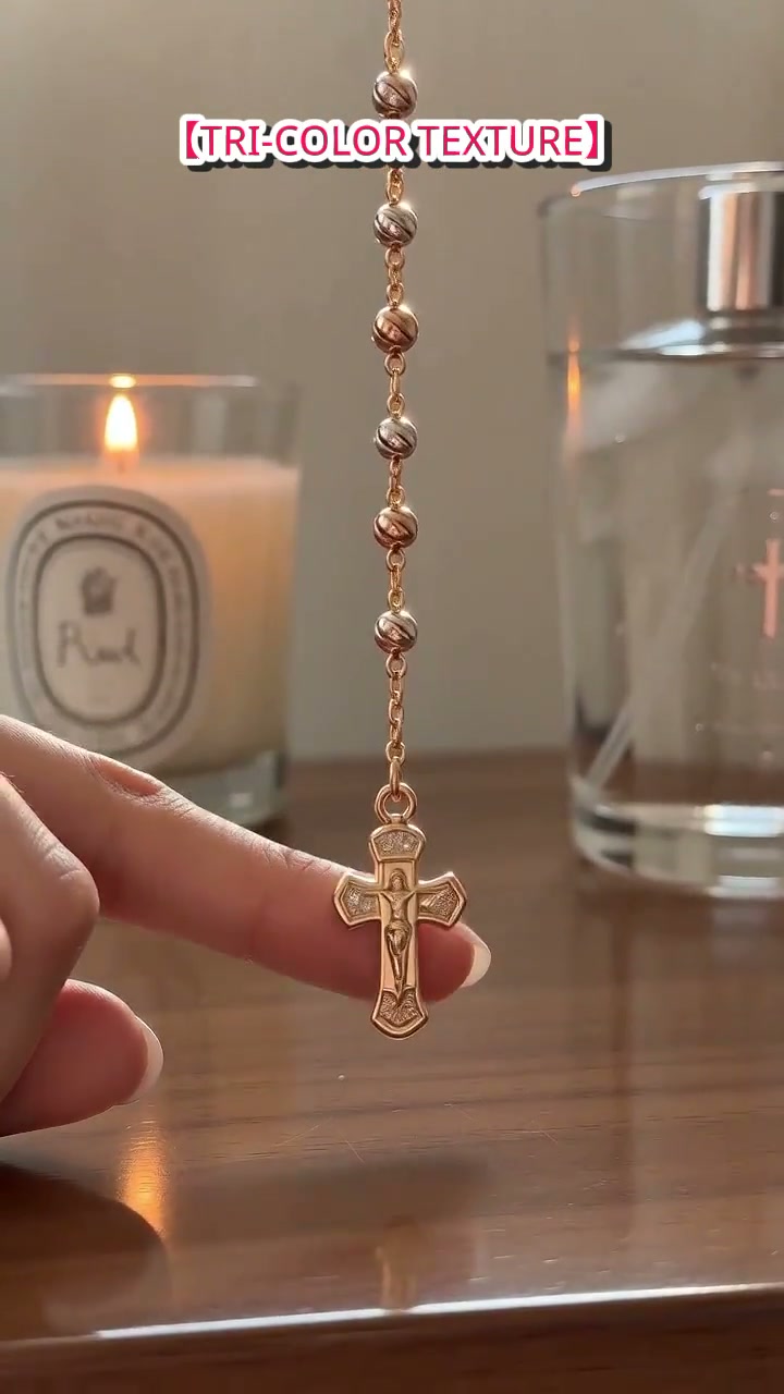 Retro Gold Tone Virgin Mary Crucifix Necklace – Vintage, Elegant, Daily‑wear