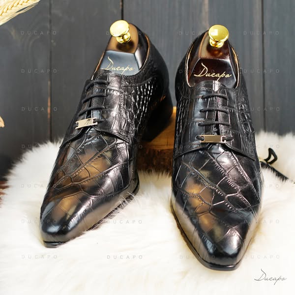 O criativo por trás: Ducapo Ink Texture Dress Shoes