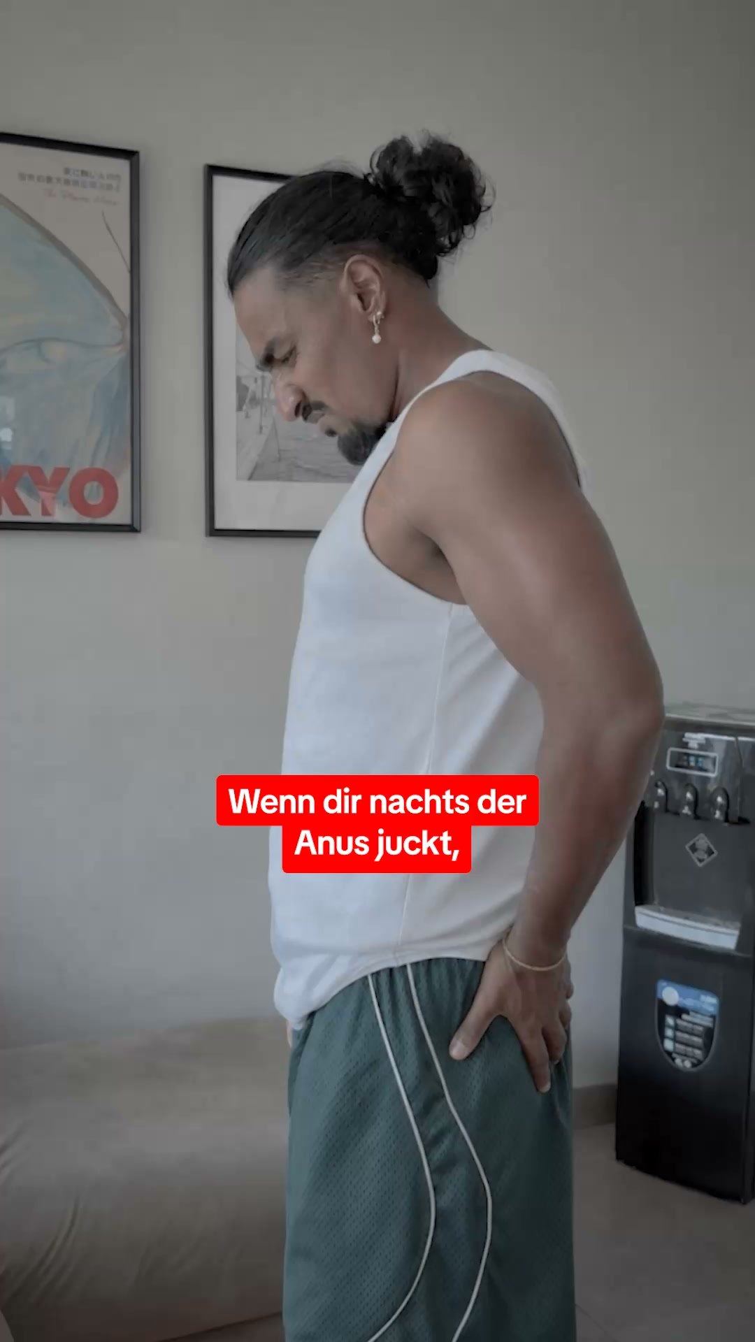 Juckender Anus nachts, Fürze wie verwest, Bauch wie ein Ballon: Männer, das sind keine drei Probleme. Irgendwas hat euren Darm übernommen