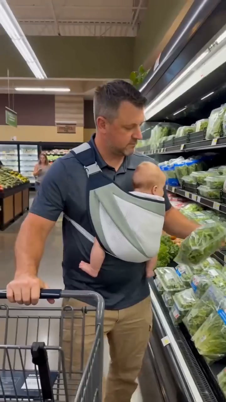 Adjustable Baby Sling Carrier