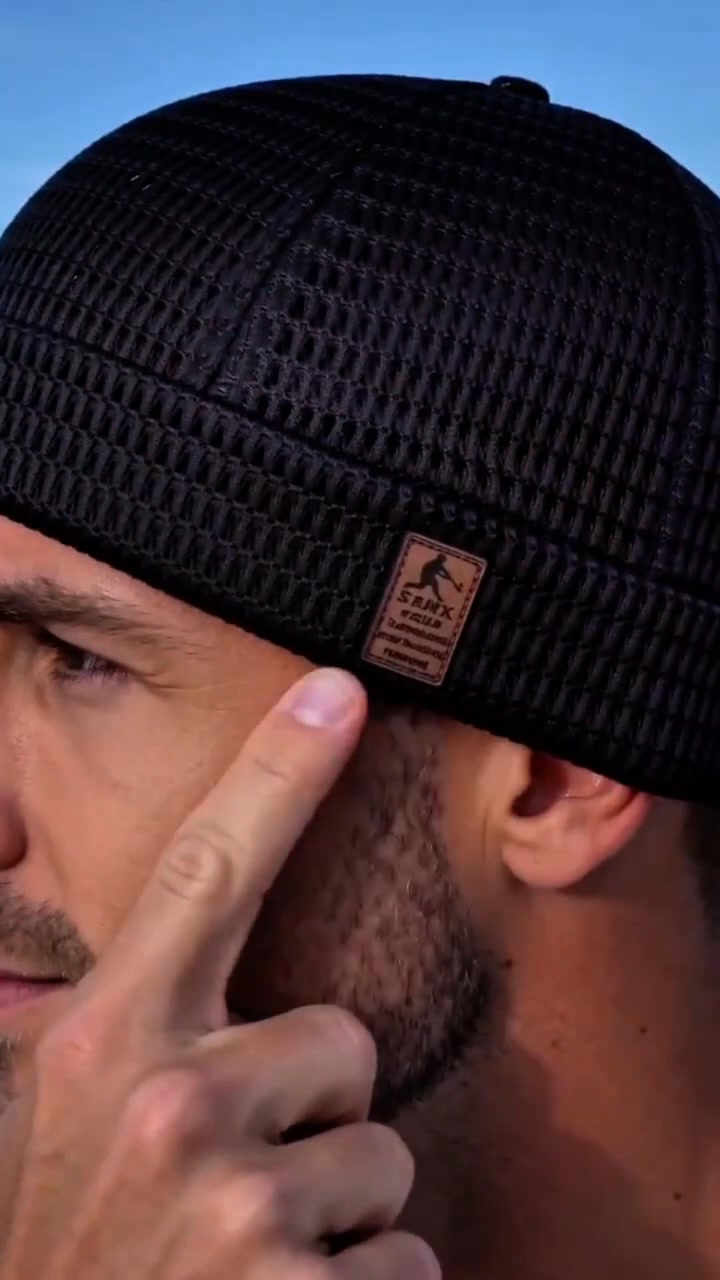 Men’s Breathable Brimless Docker Hat